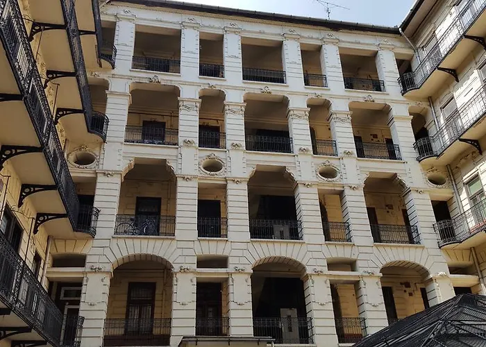 프리미어 인 아파트먼트 3* 부다페스트