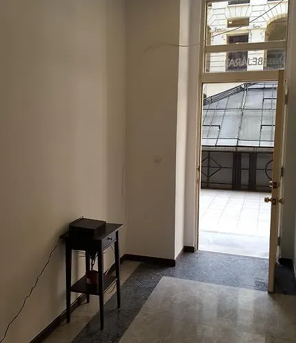 프리미어 인 아파트먼트 3*