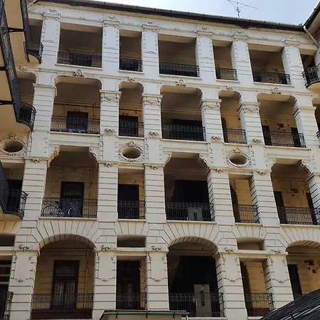 Premier 3* Budapest